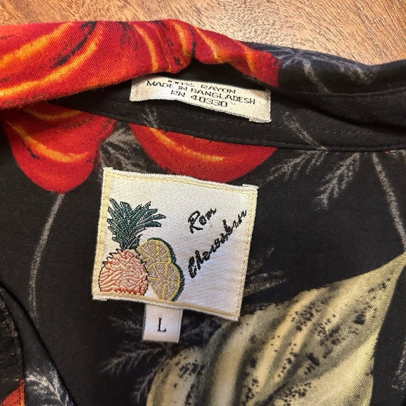 Ron C Hawaiian L Hawaiian Shirt - Picture 3 of 3
